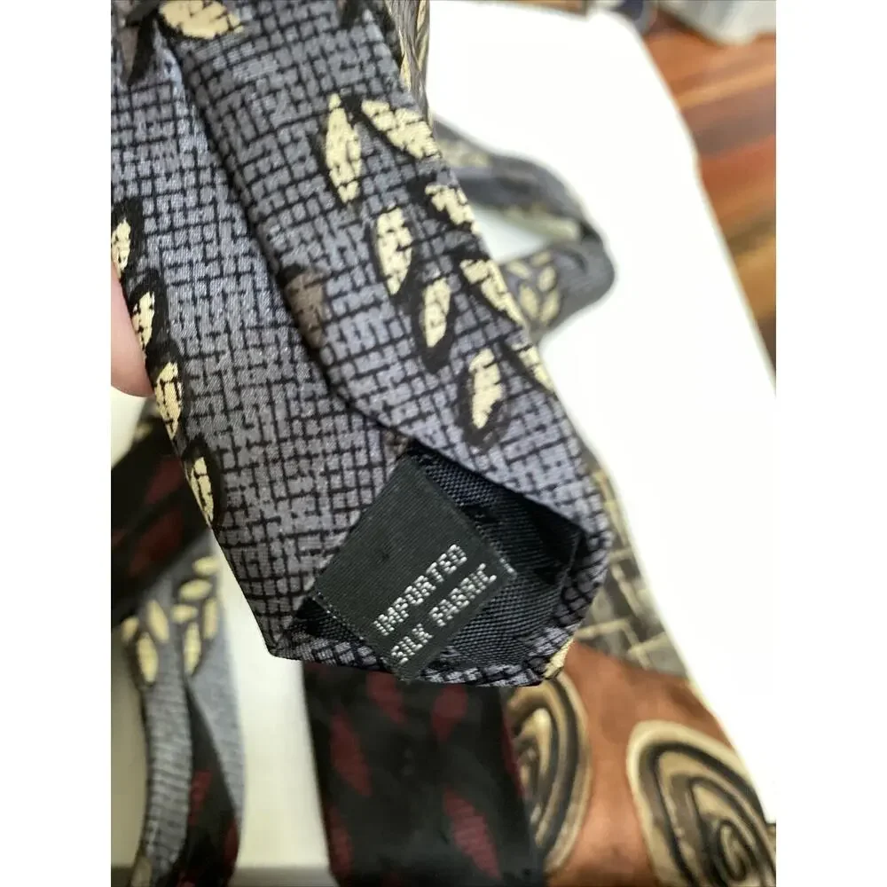 CHEZ ROFFE Bold Abstract Art Deco Urban Artsy‎ Necktie.